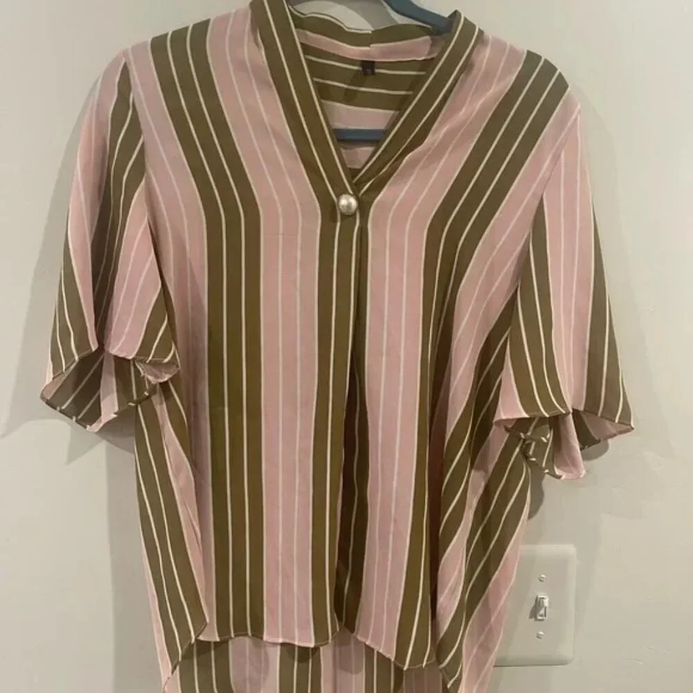 Women's Multicolor V Neck Short Sleeve Striped Outdoor Crop Top Size Medium - Picture 1 of 2